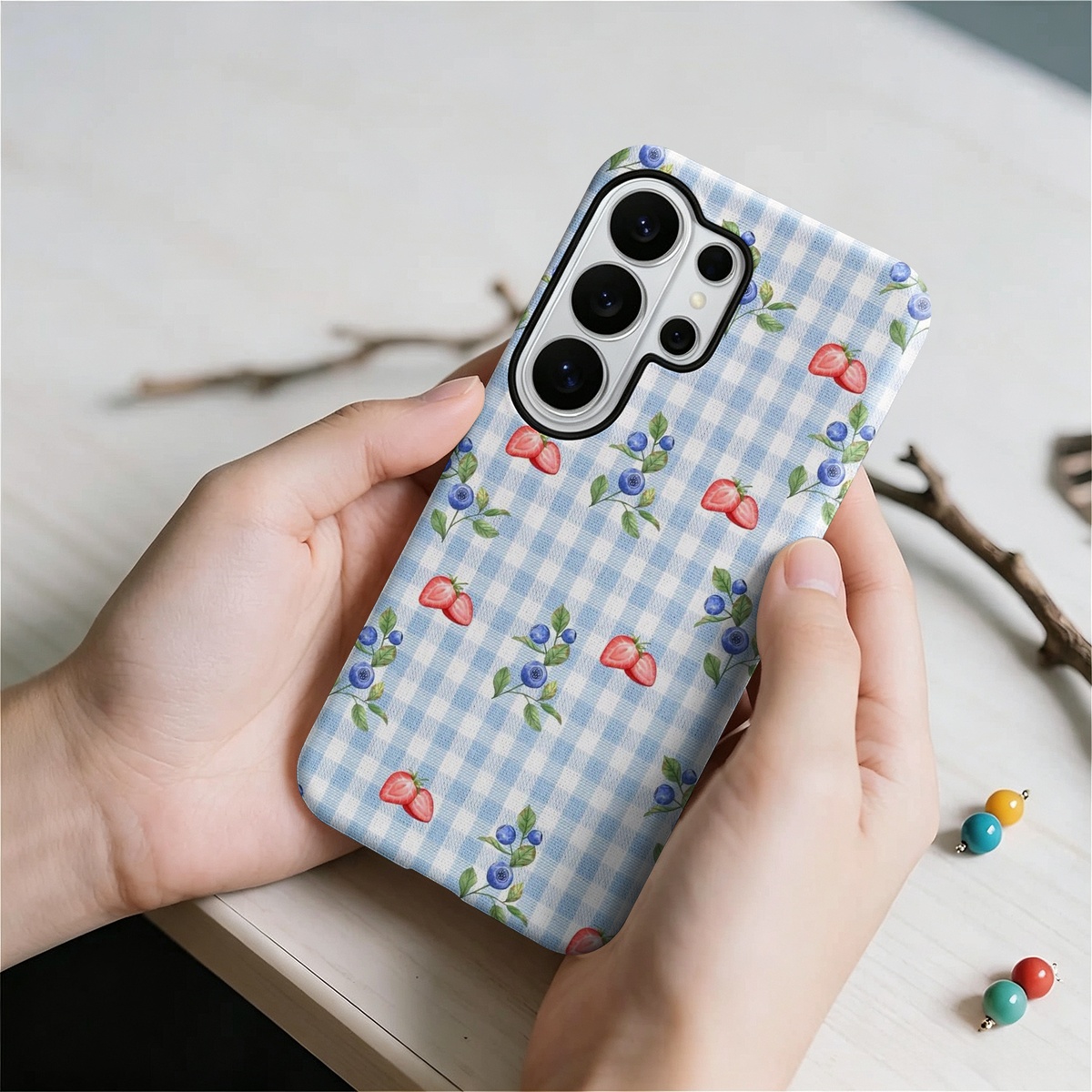 cuadros fresa arándano 2-in-1  - Samsung Galaxy S24 reseña y precio